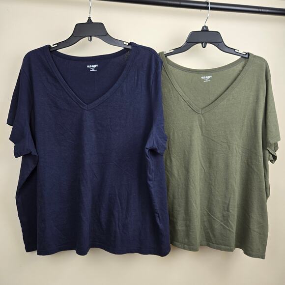 Old Navy Tops - Old Navy XXL Everydaywear V-neck Short Sleeve Shirt Top Bundle of 2